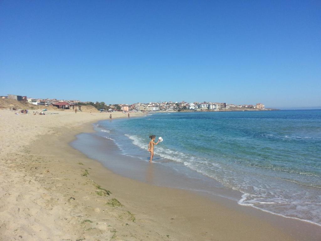 Family Hotel Muses سوزوبول المظهر الخارجي الصورة