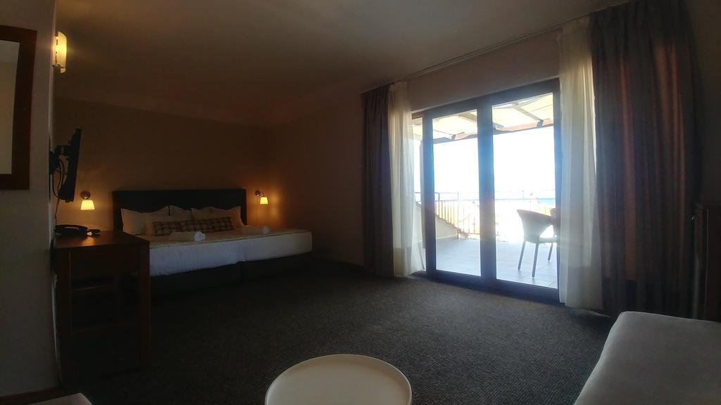 Family Hotel Muses سوزوبول المظهر الخارجي الصورة