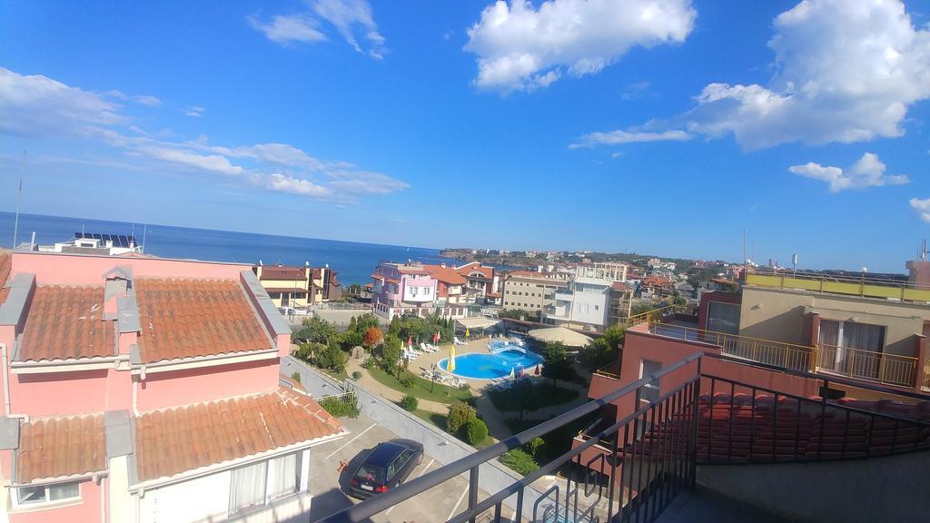 Family Hotel Muses سوزوبول المظهر الخارجي الصورة